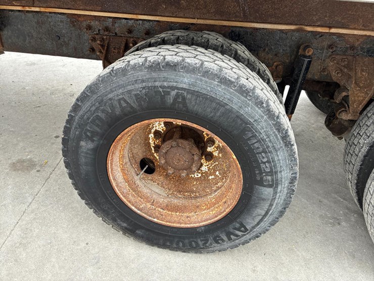 case-ih-7400-image-56