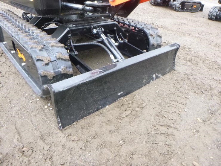 2025-tpm-18bs-hydraulic-excavator-image-16