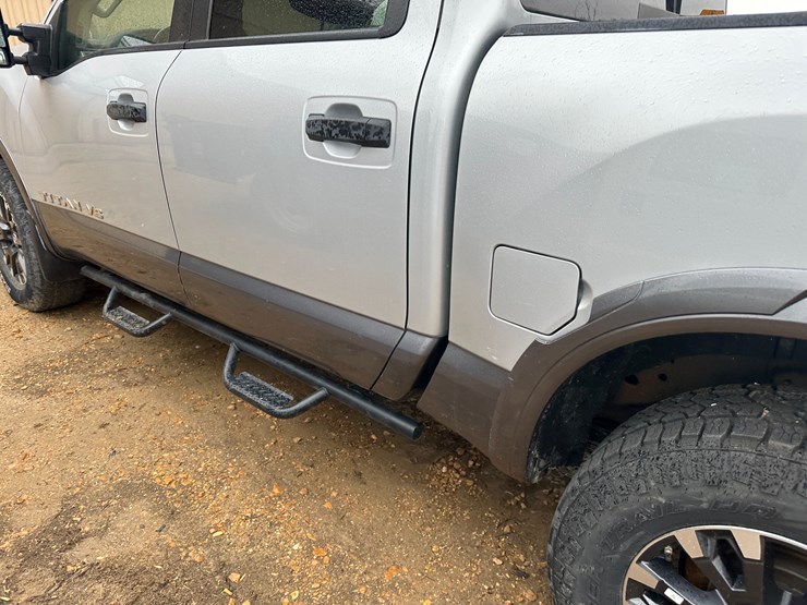 2019-nissan-titan-image-26