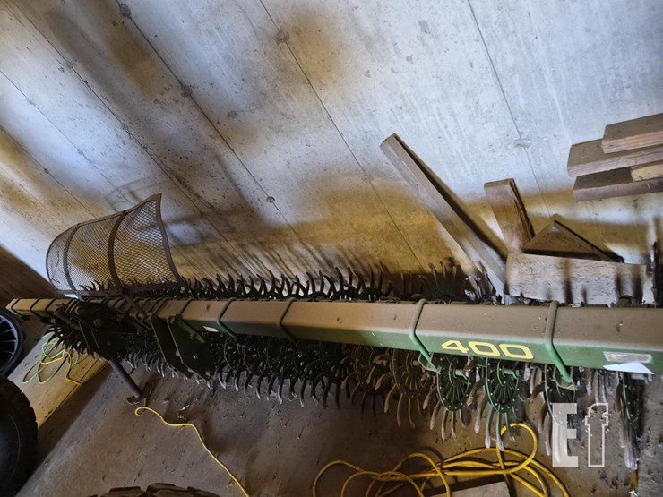 john-deere-400-image-4