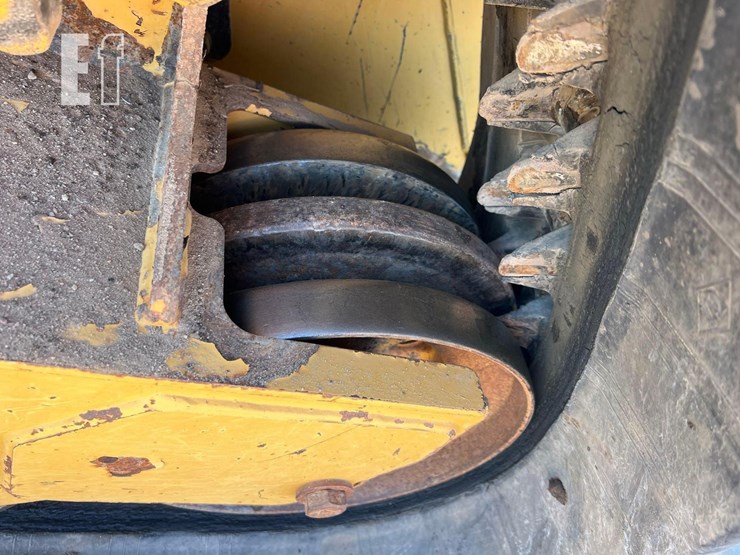 caterpillar-299d2-image-22