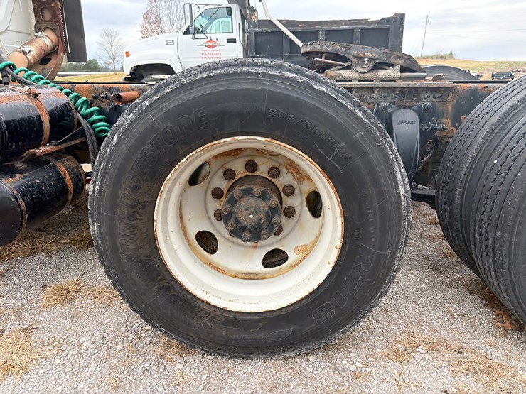 #29767-•-2018-freightliner-cascadia-tandem-axle-truck-tract-image-9