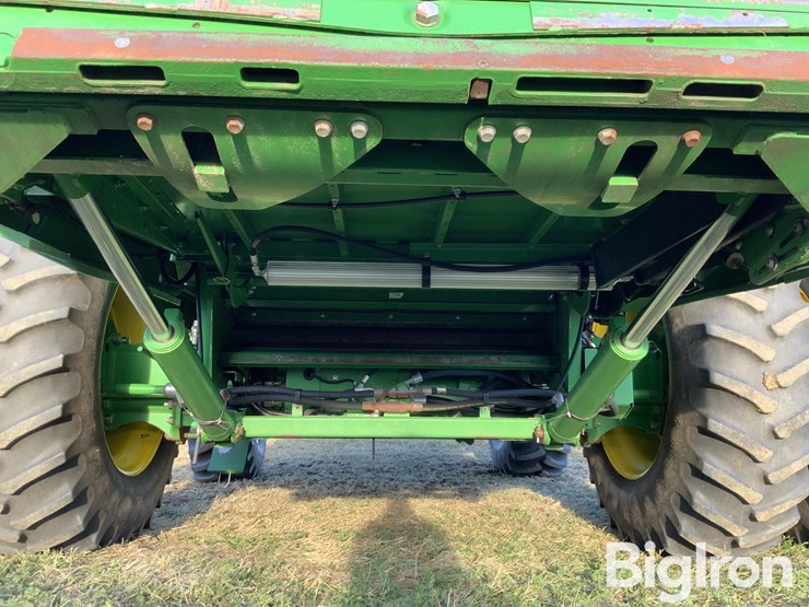 john-deere-s680-image-13