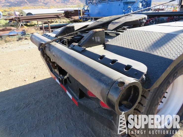 2006-freightliner-fld120-classic-image-12