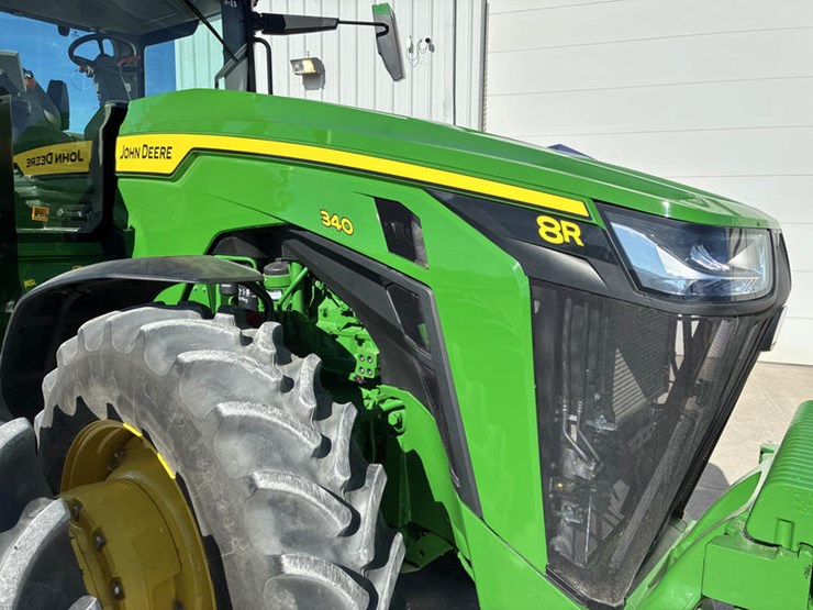 john-deere-8r-340-image-17