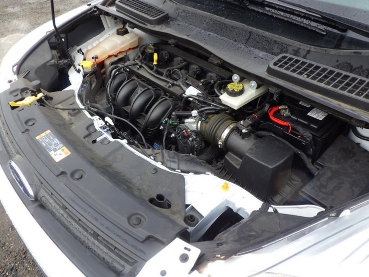 2014-ford-escape-image-10