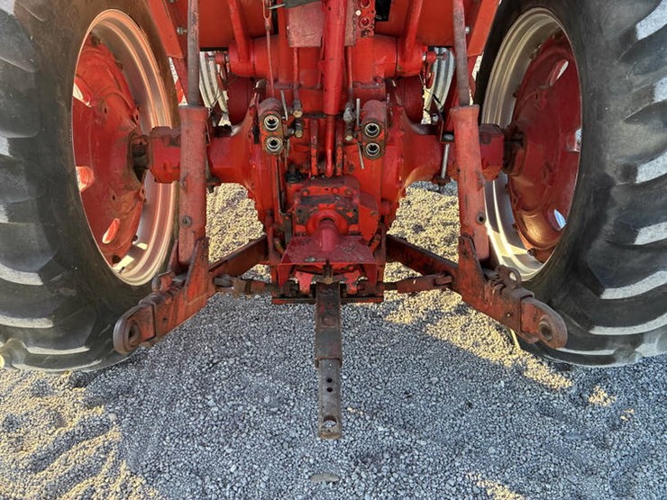 case-ih-100-image-17