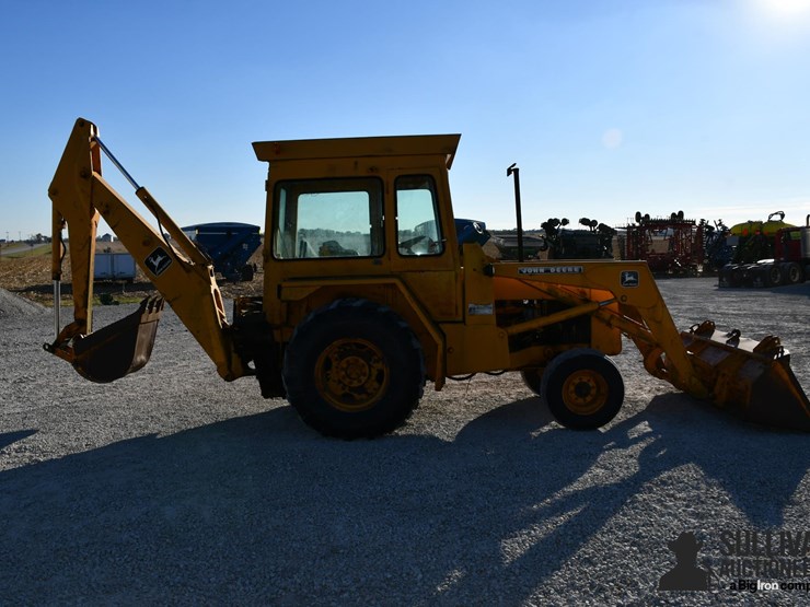 john-deere-310-image-4