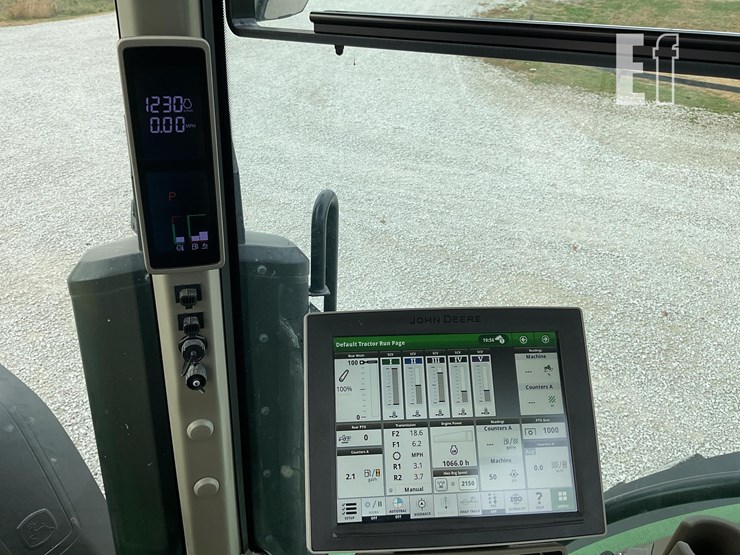 john-deere-8r-250-image-54