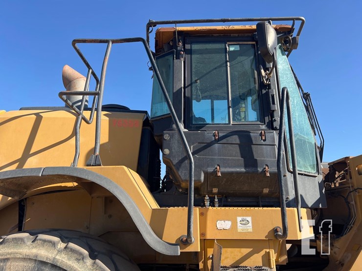 2014-caterpillar-966k-image-26