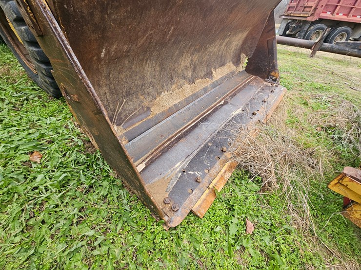 caterpillar-920-image-64