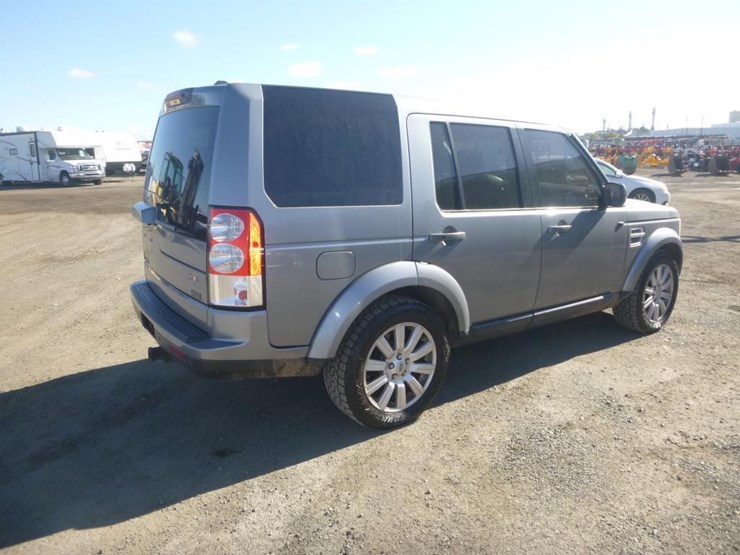 2012-land-rover-lr4-image-3