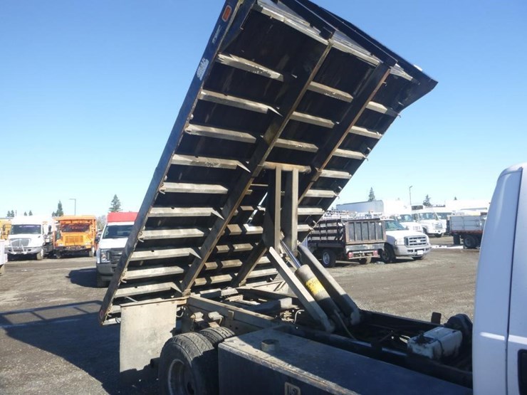 2004-ford-f350-image-9