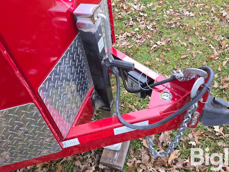 2013-thunder-creek-equipment-adt750-image-14