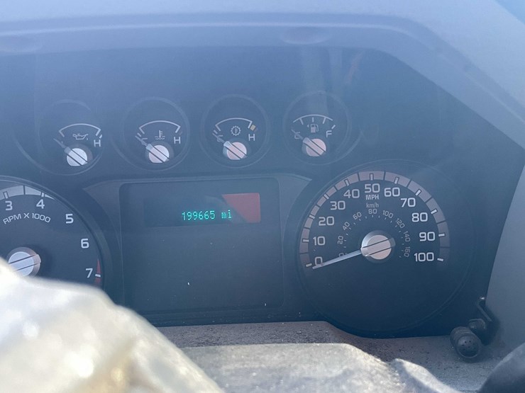 ford-f250-xlt-image-110