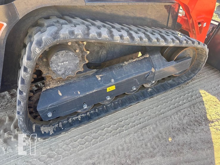 2018-kubota-svl75-3-image-14