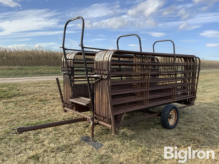 winkel-chute-&-panel-trailer-image-1