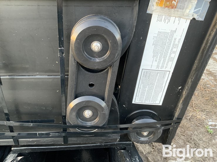 raaft-pivot-tire-tracks-image-12