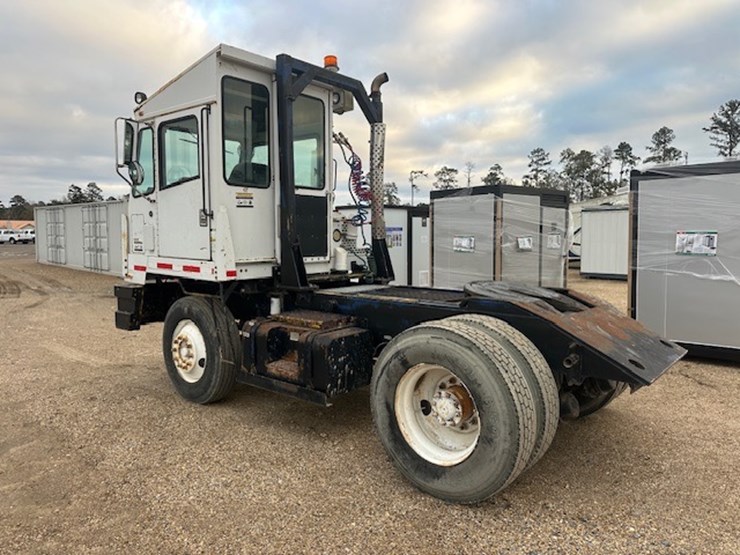 2004-capacity-tj7000-image-5