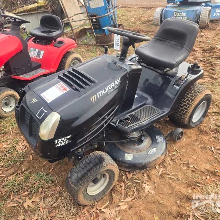 MURRAY SELECT RIDING MOWER