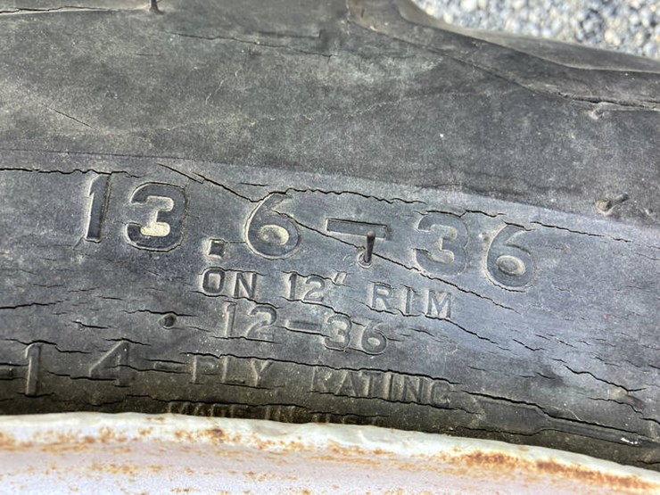 #122326-•-ih-f-20-image-8