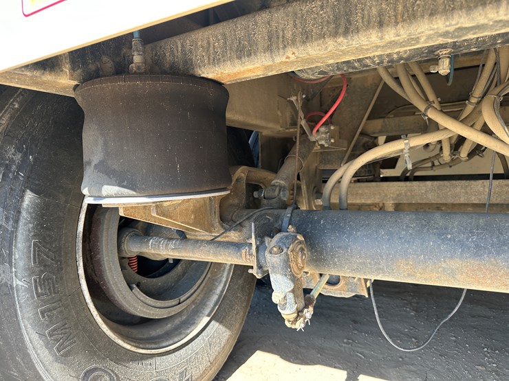 2014-timpte-hopper-bottom-image-11