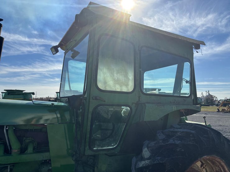 john-deere-4520-image-22