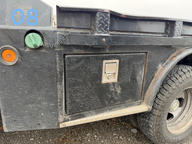 chevrolet-3500hd-image-7