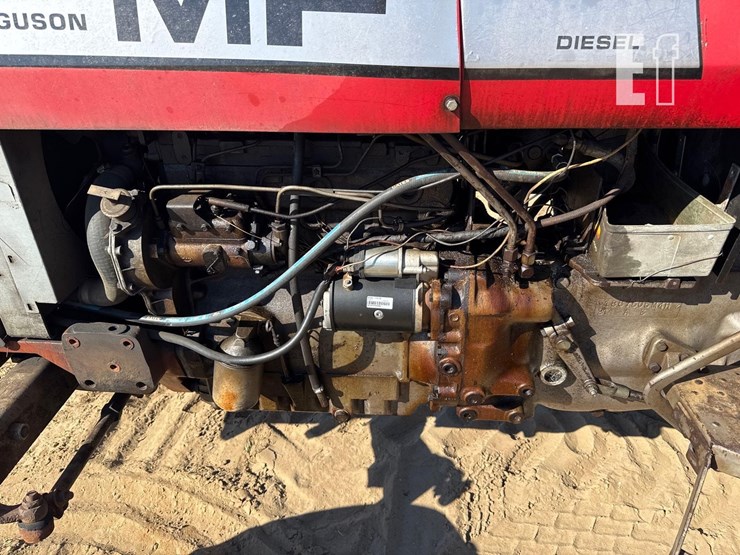 massey-ferguson-275-image-12