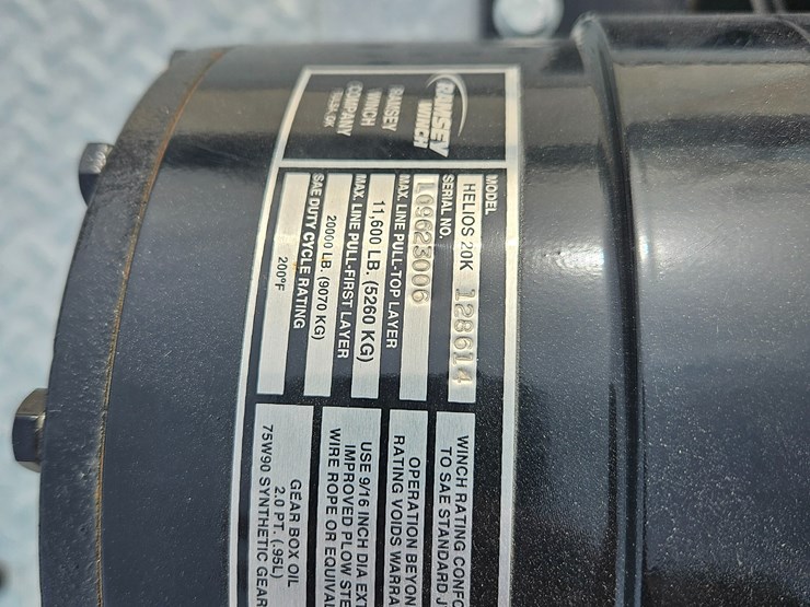 2025-landoll-440-image-53