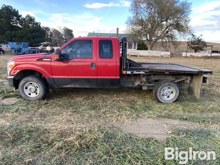 ford-f350-xl-image-8