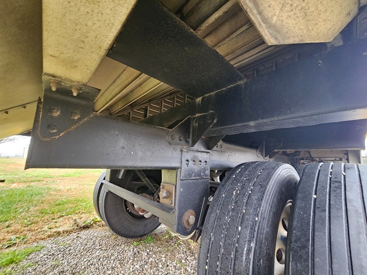 2017-timpte-hopper-bottom-image-43