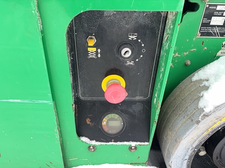 2015-jlg-3248rs-image-8