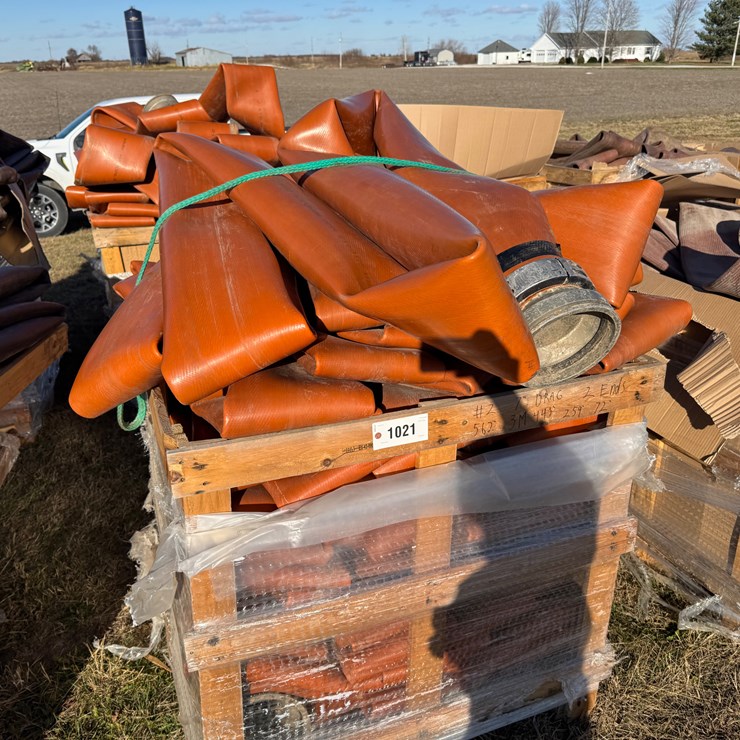 #1021 • Orange 7in Drag Hose