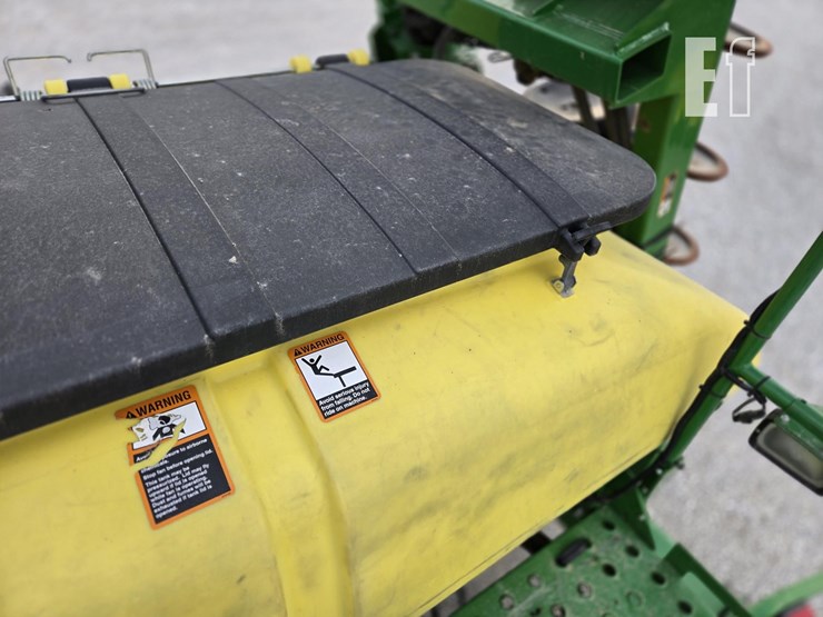 john-deere-1990ccs-image-29