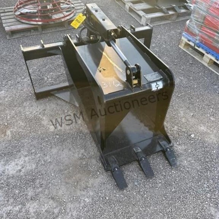 2025 GIYI SGB20 STUMP BUCKET FOR SKID STEER