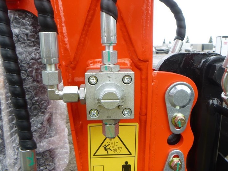 2025-tpm-18k-hydraulic-excavator-image-14