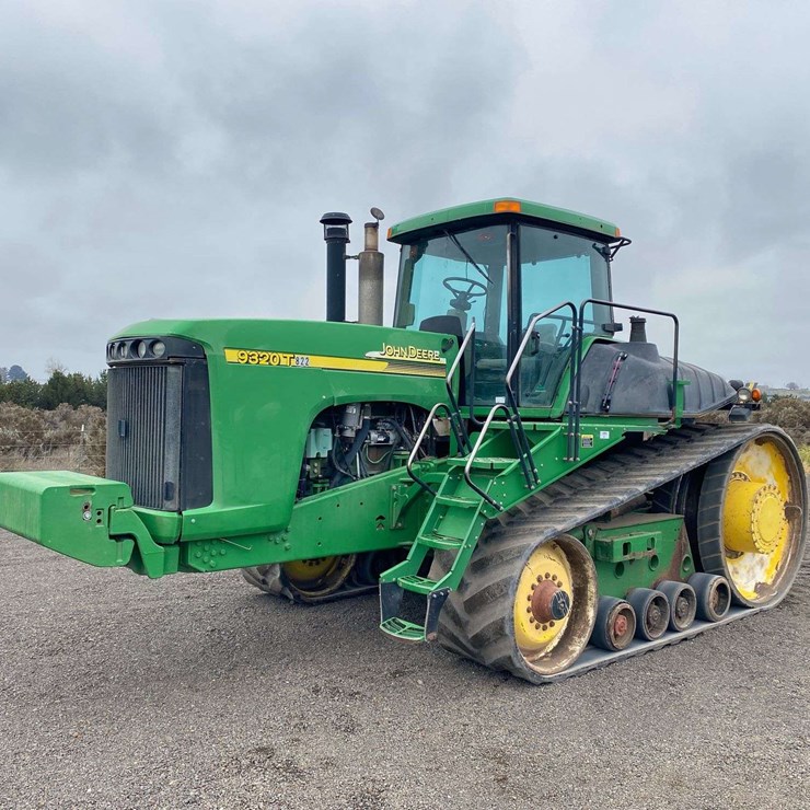 2004 Joh Deere 9320T Tractor