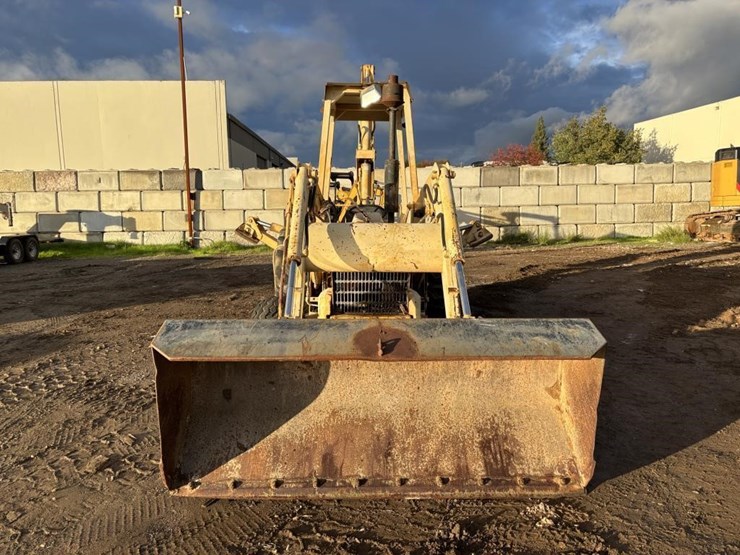 1975-ford-445a-image-6