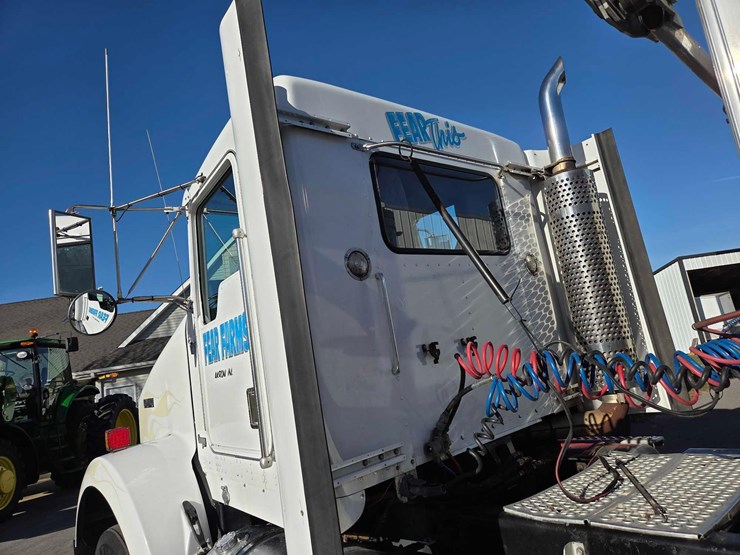 kenworth-t800-image-10