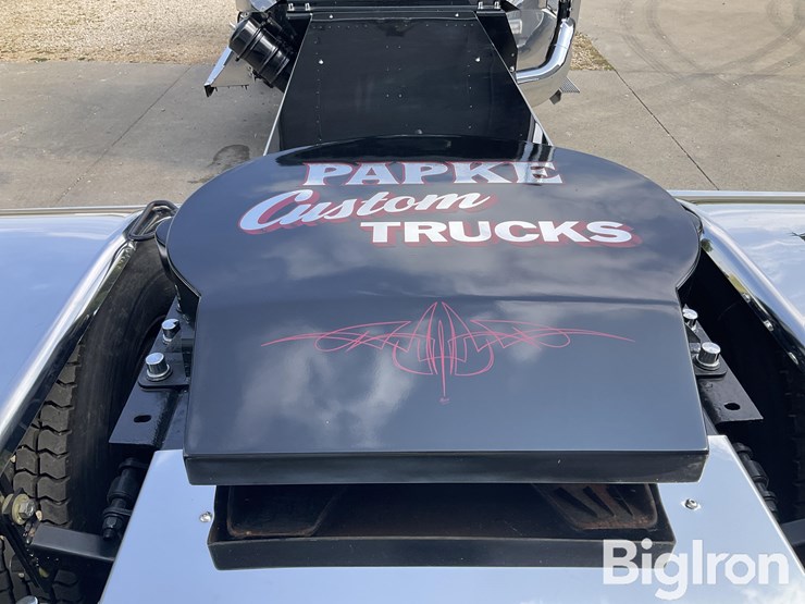 kenworth-w925-image-15