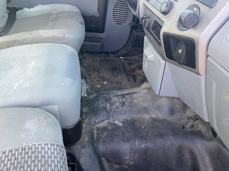 ford-f250-xlt-image-72