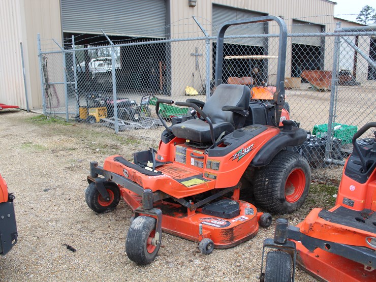 kubota-zg327-image-2