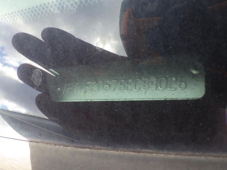 2008-ford-f250-image-16