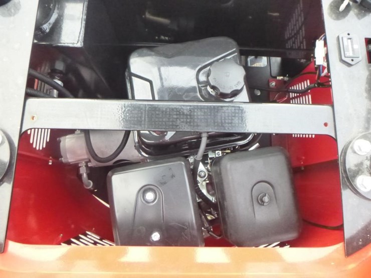 2025-vicsec-vc13-hydraulic-excavator-image-24