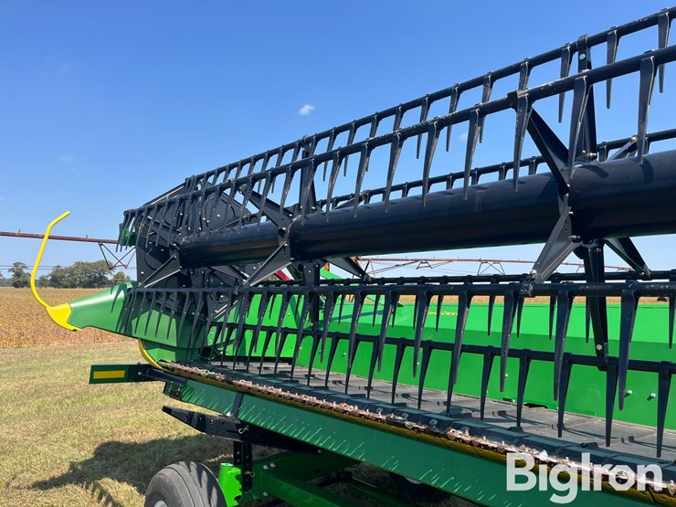 2019-john-deere-735fd-image-14