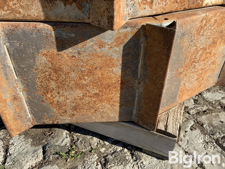 bb-metal-works-steel-tread-pivot-wheels-image-17