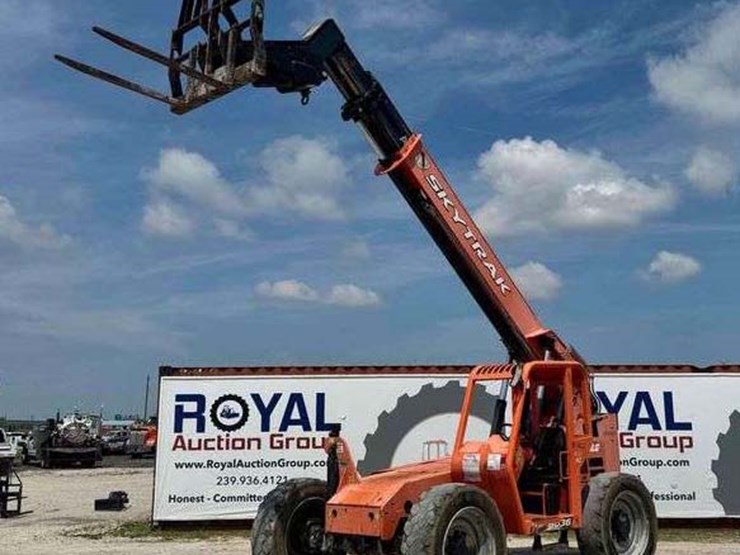 2017-sky-trak-6036-image-1