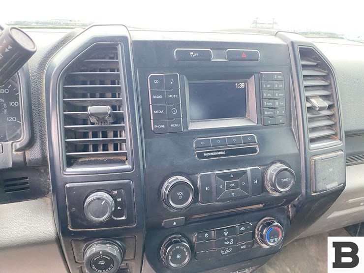 2016-ford-f150-image-26