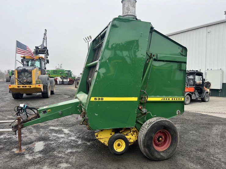 john-deere-530-image-2